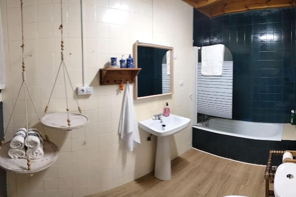 La Casina Roja - Santolaya De Cabranes Villa Arboleya Екстериор снимка